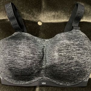 Victoria Secret VSX sport bra.